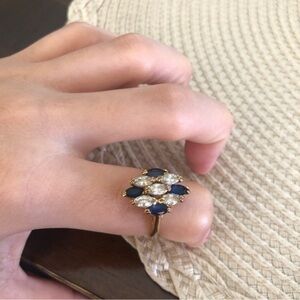 14 khsel ring Size 8